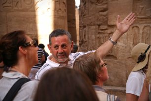 Reiseleiter Said im Tempel von Karnak. Foto: Oliver Heider